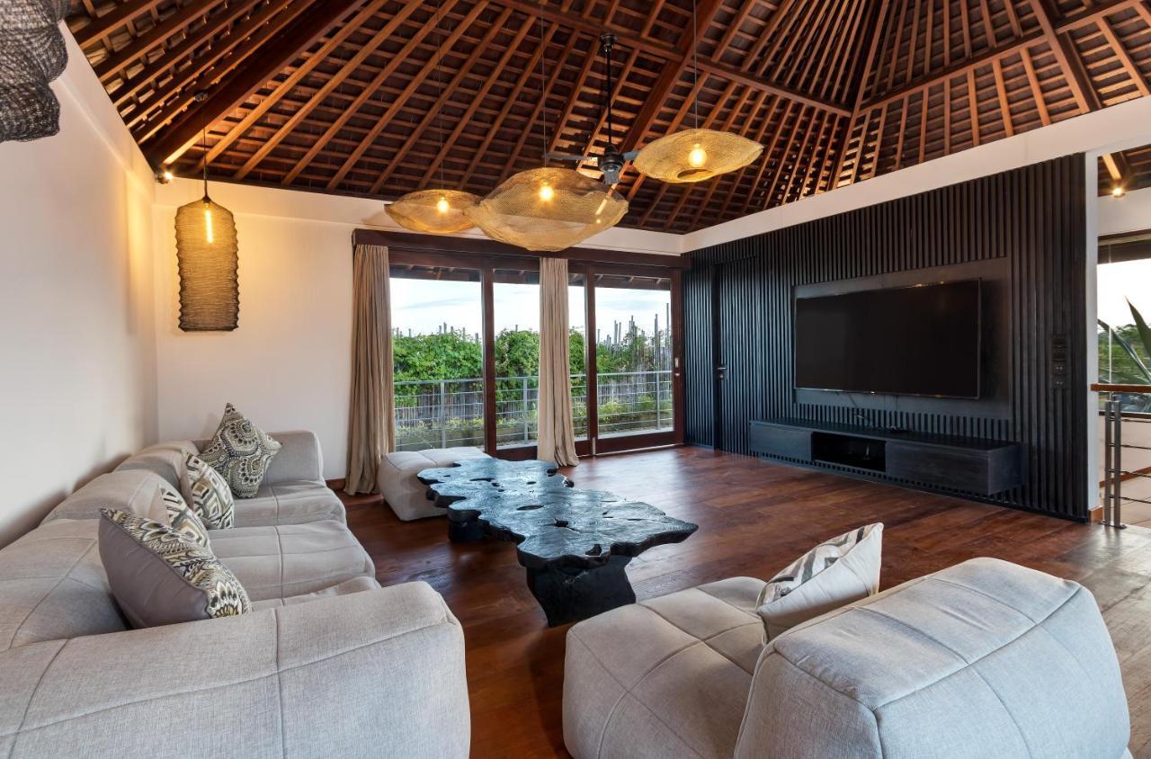 Sundance Villa By Villa Finder Kerobokan Buitenkant foto